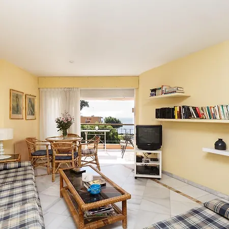 Apartamento 1ª Linea Playa. * Estepona