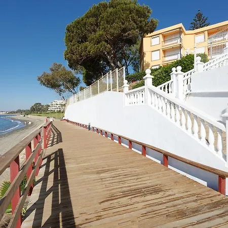 Appartement Apartamento 1ª Linea Playa. Estepona