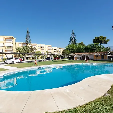 Apartamento 1ª Linea Playa. Appartement Estepona